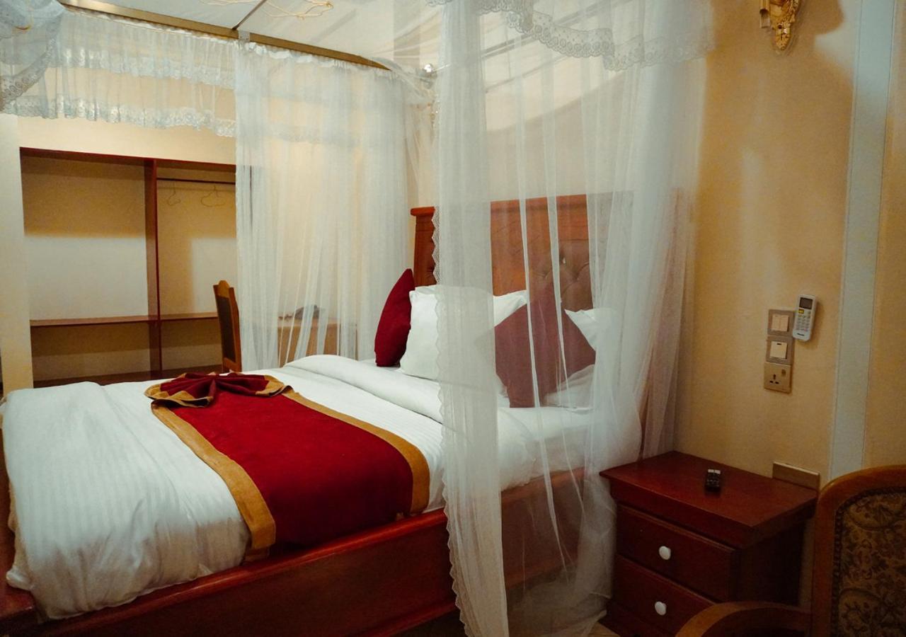 Senator Hotel Arusha Eksteriør billede